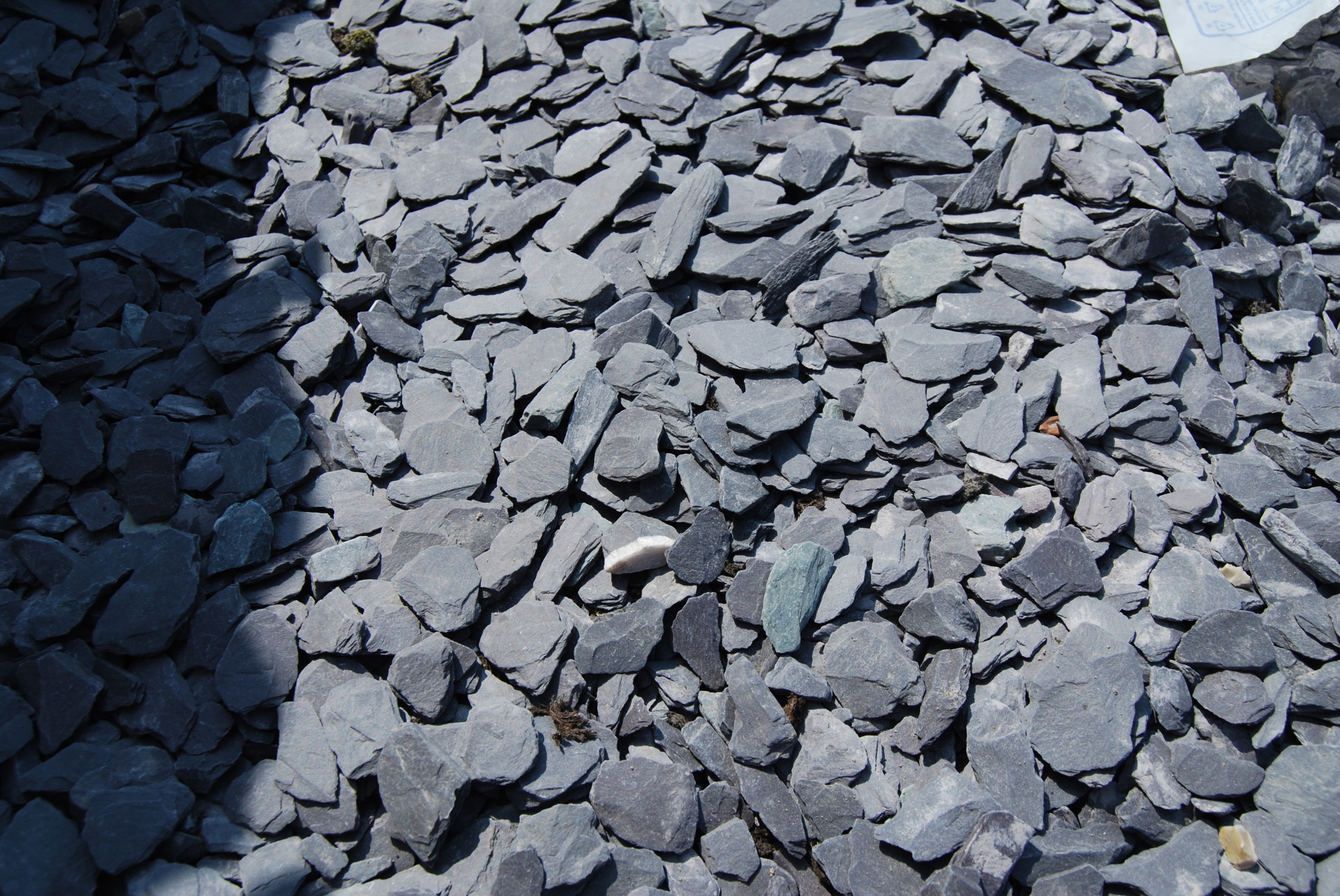 Blue Slate Chippings Benton Weatherstone Stone and Builders Merchants
