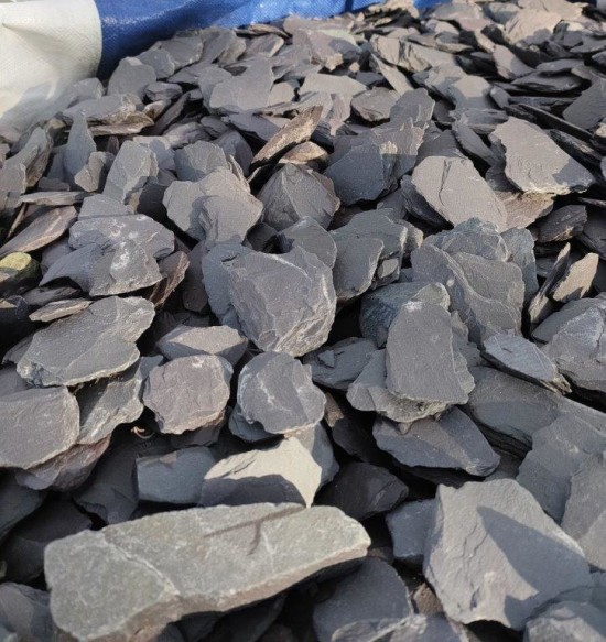 Blue Slate Chippings 40mm Managers Special