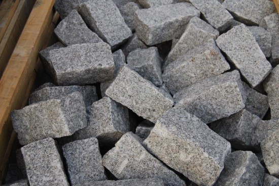 Granite Setts 200mm x 100mm x 100mm Silver Grey
