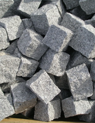 Granite setts 100mm x 100mm x 100mm, Silver Grey 