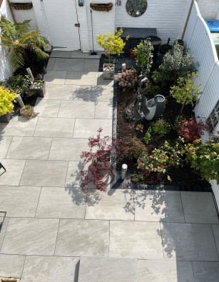 Kandla 900x600 Porcelain Outdoor Paving. 