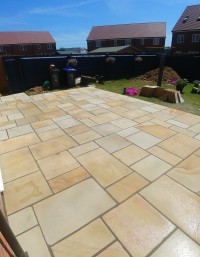 Sanded Formenta Sandstone Paving